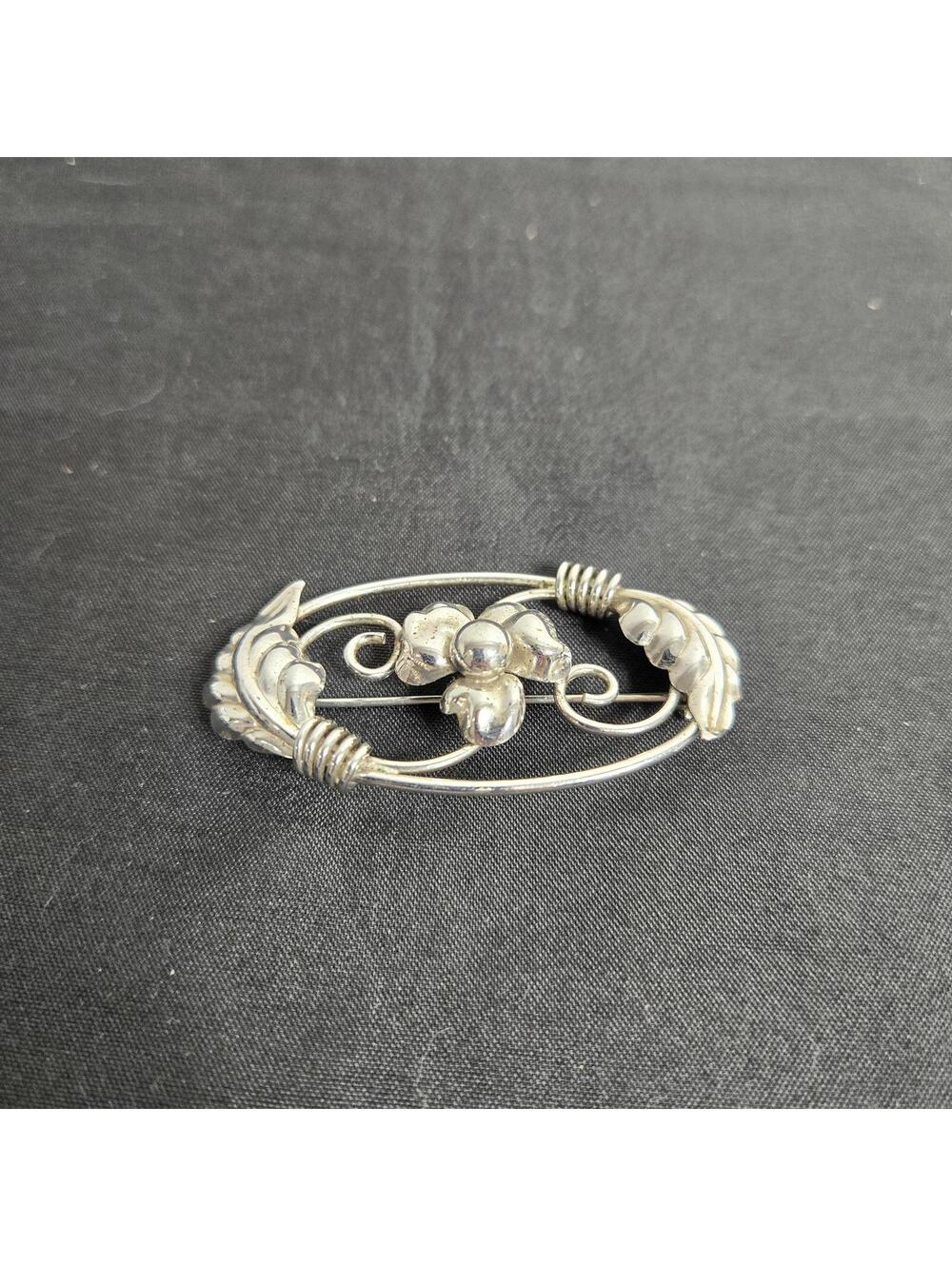 Bond Boyd Sterling Silver Flower Leaf Brooch Oval Art Nouveau Style Swirl